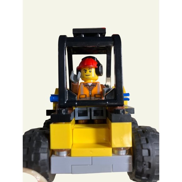 LEGO-Compatible Construction Farming Creative Building Toy Vehicle Set - Picture 5 of 16